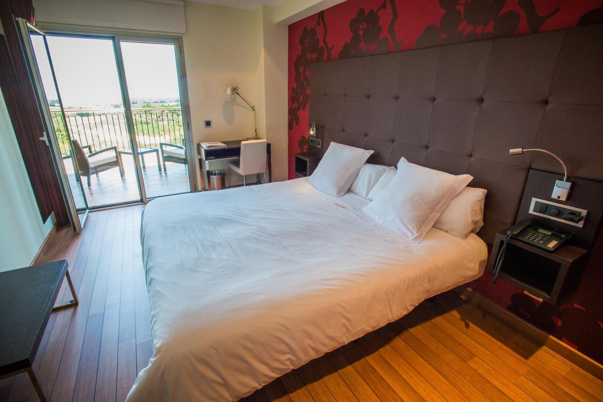 Hotel Eguren Ugarte La Guardia Екстериор снимка
